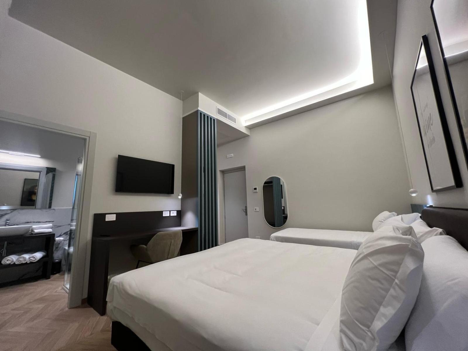 Hotel Rossovino Milano Exterior photo