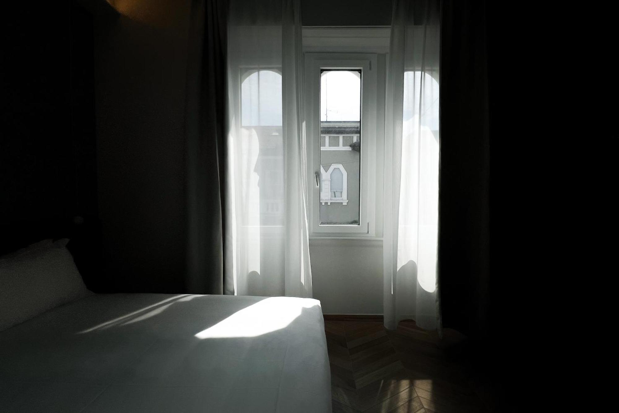 Hotel Rossovino Milano Exterior photo